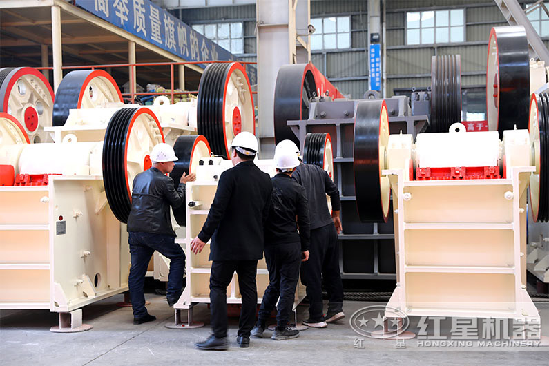 客戶直接來廠檢測設(shè)備，表示對我們的服務(wù)滿意